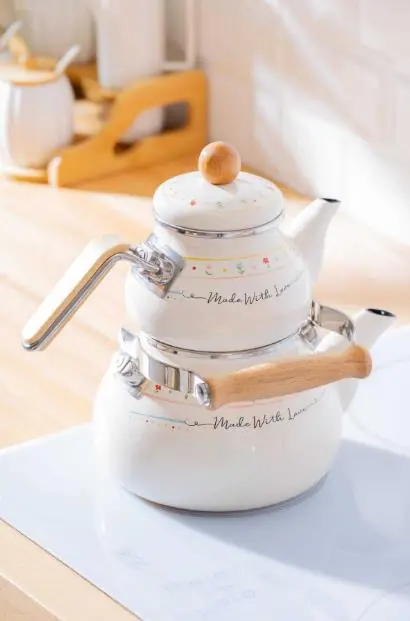 Ürün görseli: Acar Made With Love Alt Üst Emaye Tombul Çaydanlık Seti 850ML - 2LİTRE